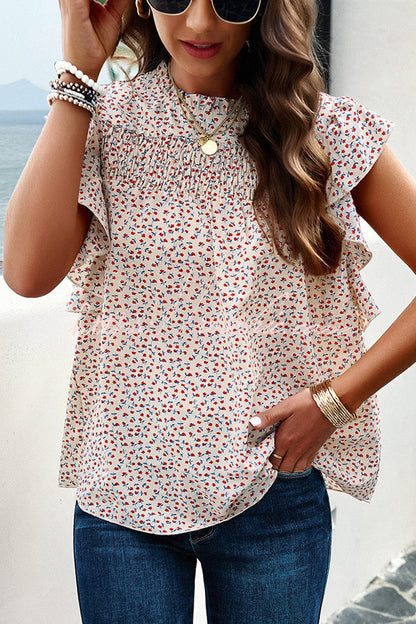 Classic Vintage Pullover with a Flattering Fit