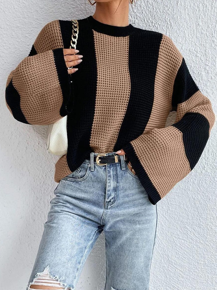 Elegantly Styled Sweater for Everyday Wear