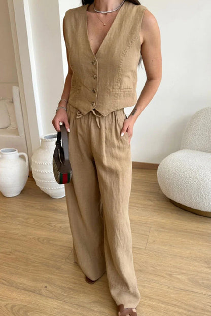 Beautifully Finished Pants in a Timeless Design