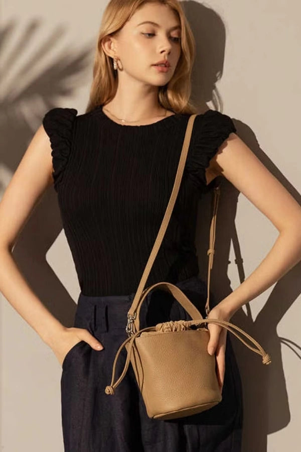 Classic Vintage Bag with a Flattering Fit