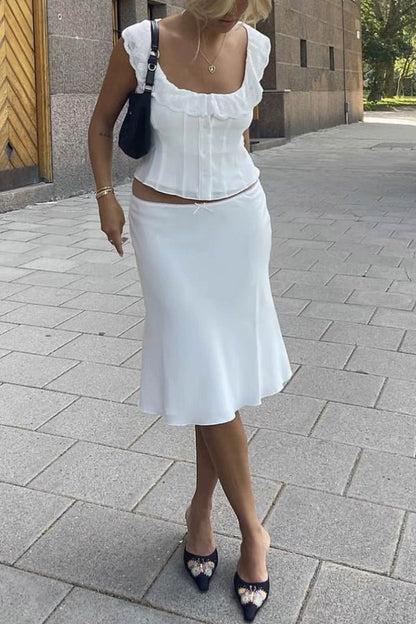 Classic Vintage Top with a Flattering Fit