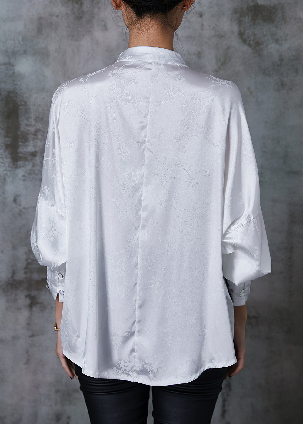 Gracefully Styled Shirt for Any Occasion