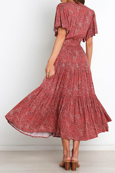 Polished Dress with an Effortless Classic Look