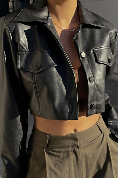 Well Tailored Jacket with a Graceful Silhouette