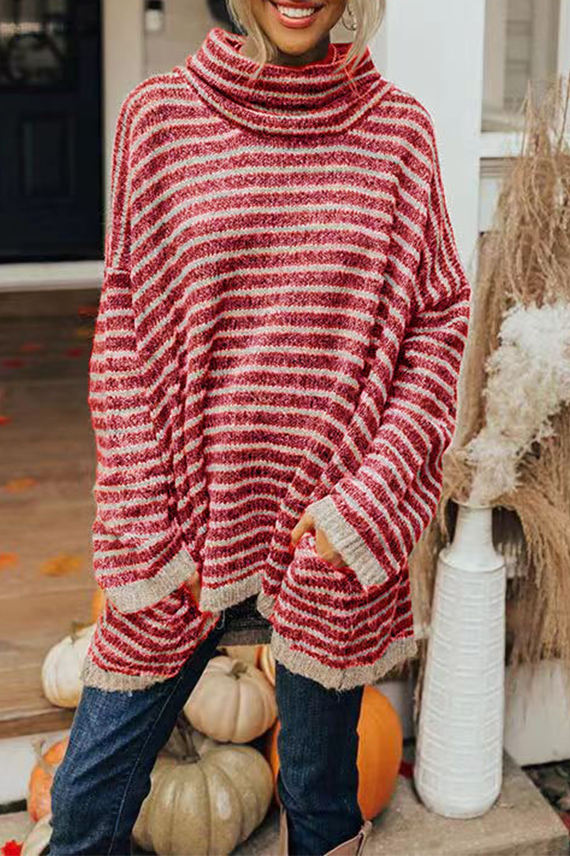 Effortlessly Elegant Sweater with a Timeless Design