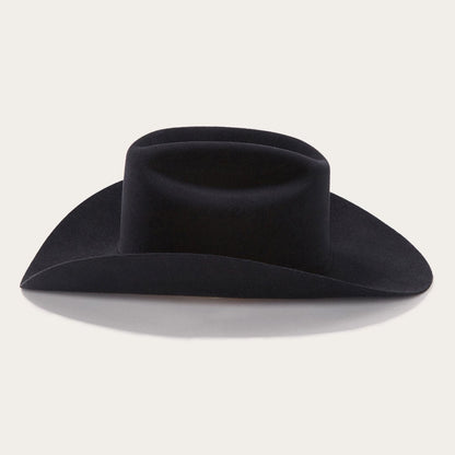 Sophisticated Garment with a Clean Classic Look