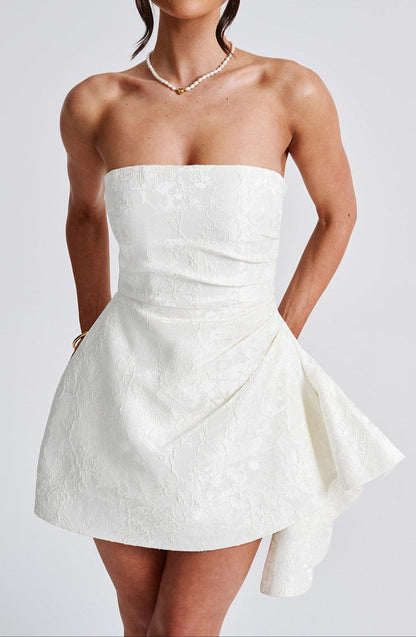 Classic Vintage Garment with a Flattering Fit