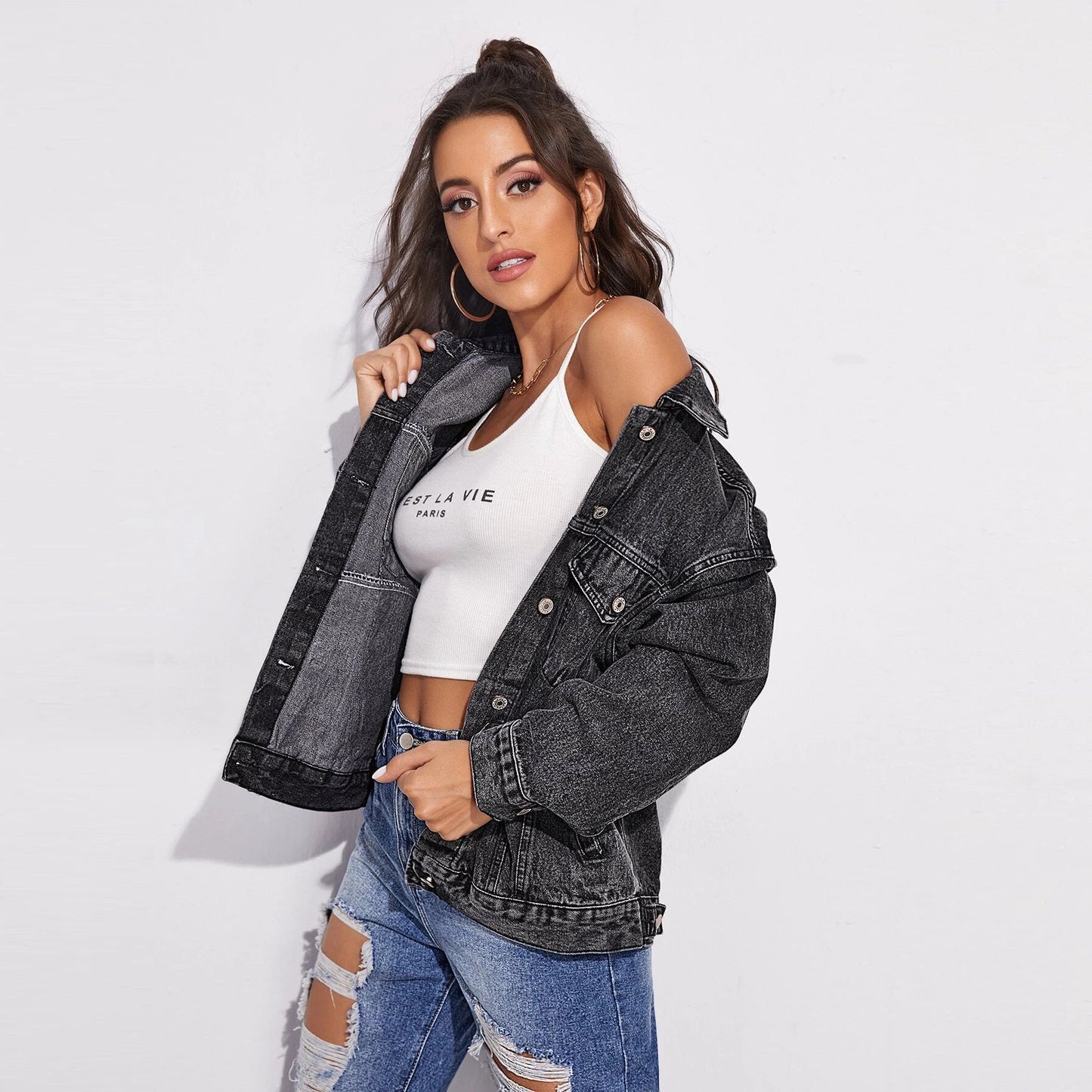 Gracefully Styled Jacket for Any Occasion
