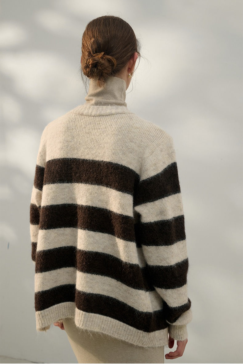 Classic Vintage Cardigan with a Flattering Fit