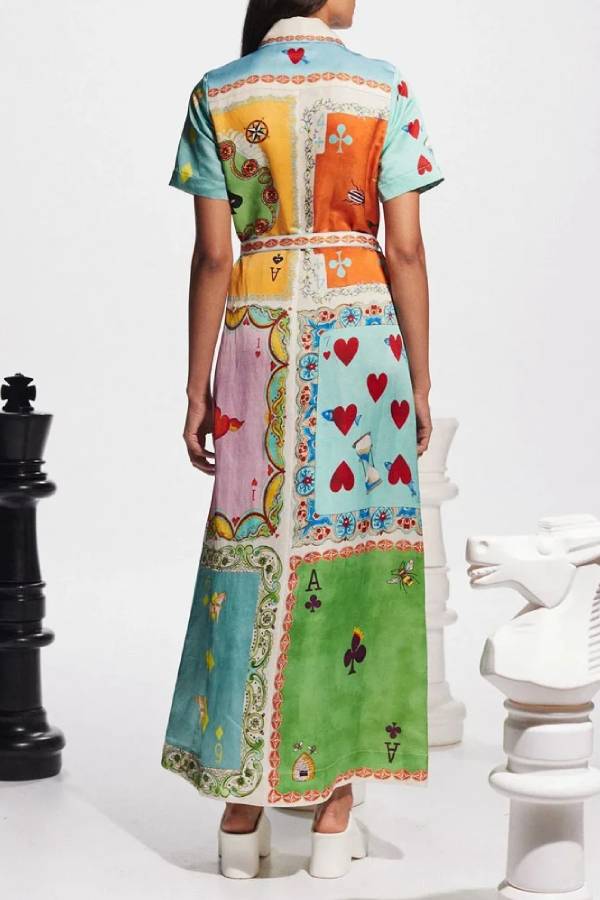 Well Tailored Dress with a Graceful Silhouette