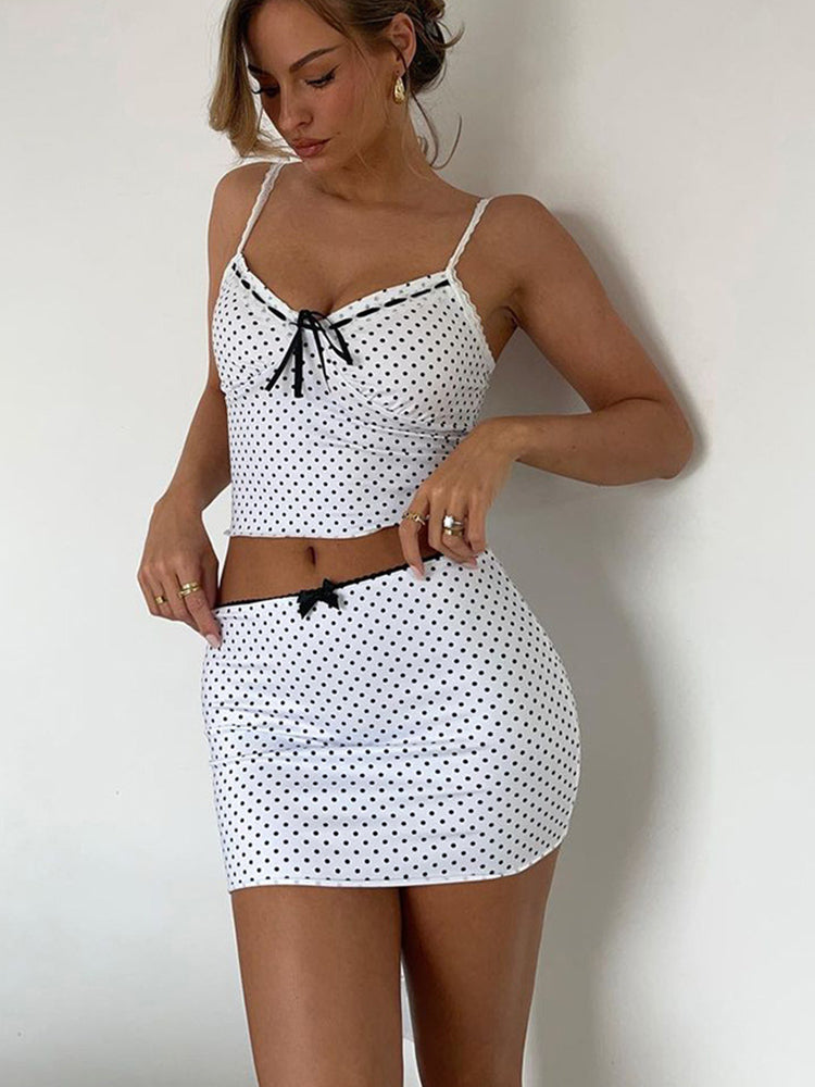 Well Tailored Garment with a Graceful Silhouette