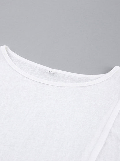 Effortlessly Elegant T-Shirt with a Timeless Design