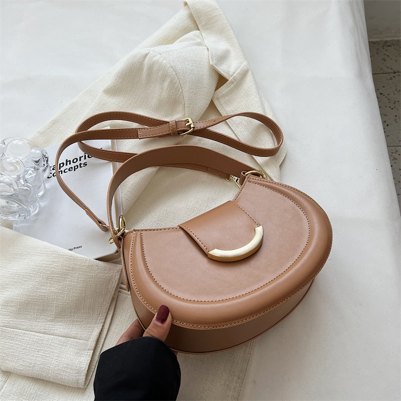 Beautifully Crafted Bag in a Classic Style