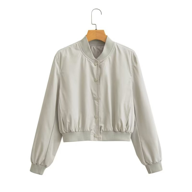 Effortlessly Elegant Jacket with a Timeless Design