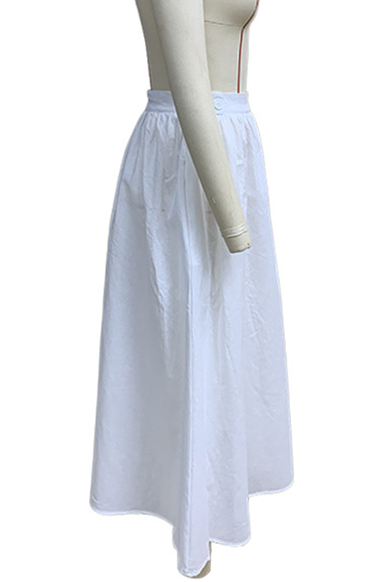 Well Tailored Garment with a Graceful Silhouette