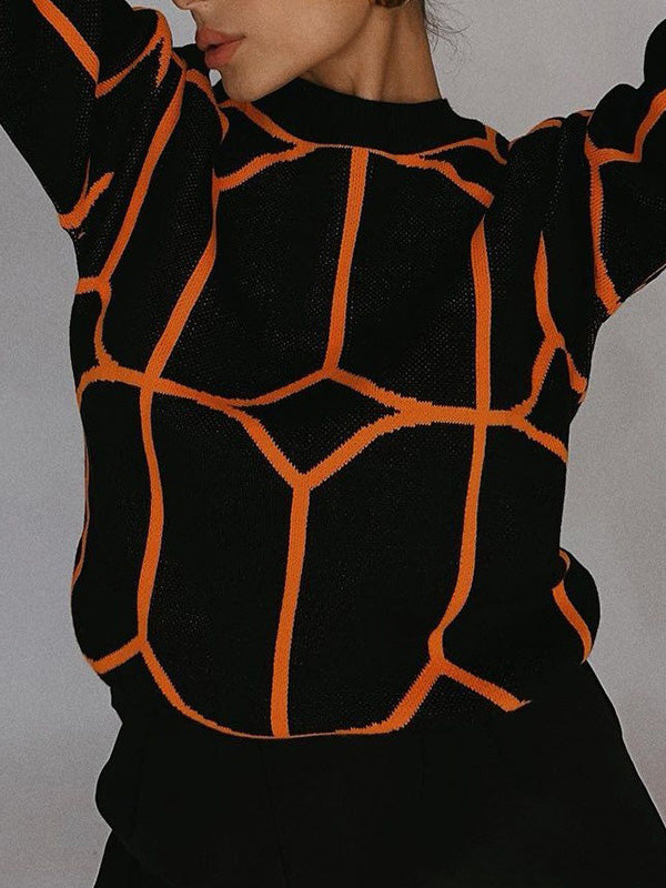 Well Tailored Sweater with a Graceful Silhouette