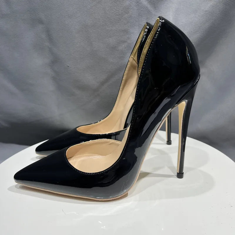 Elegantly Styled Shoes for Everyday Wear