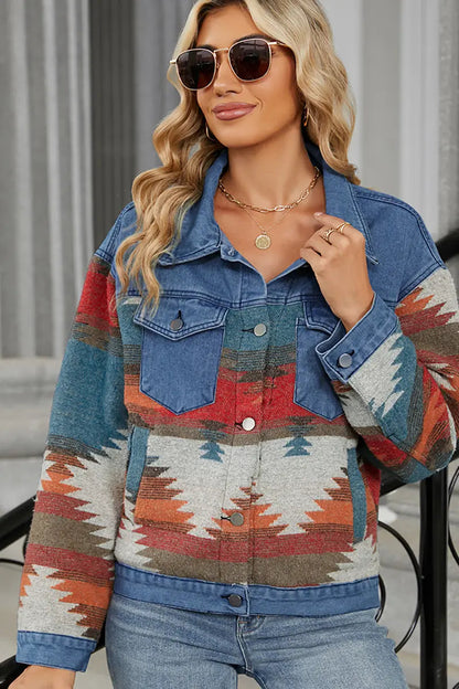 Elegantly Styled Jacket for Everyday Wear