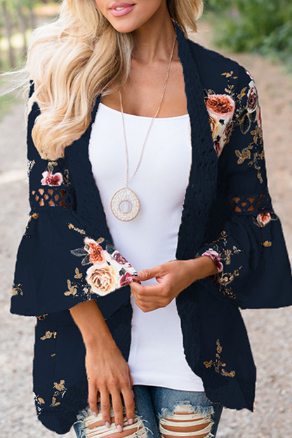Well Tailored Top with a Graceful Silhouette