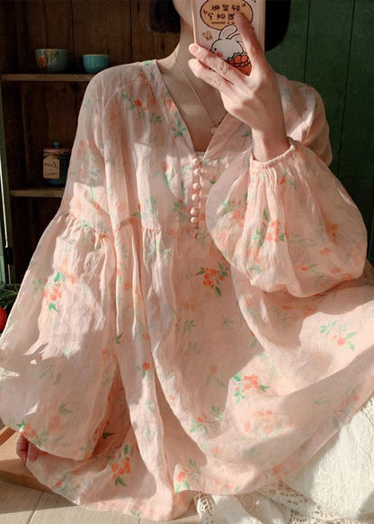 Effortlessly Elegant Blouse with a Timeless Design