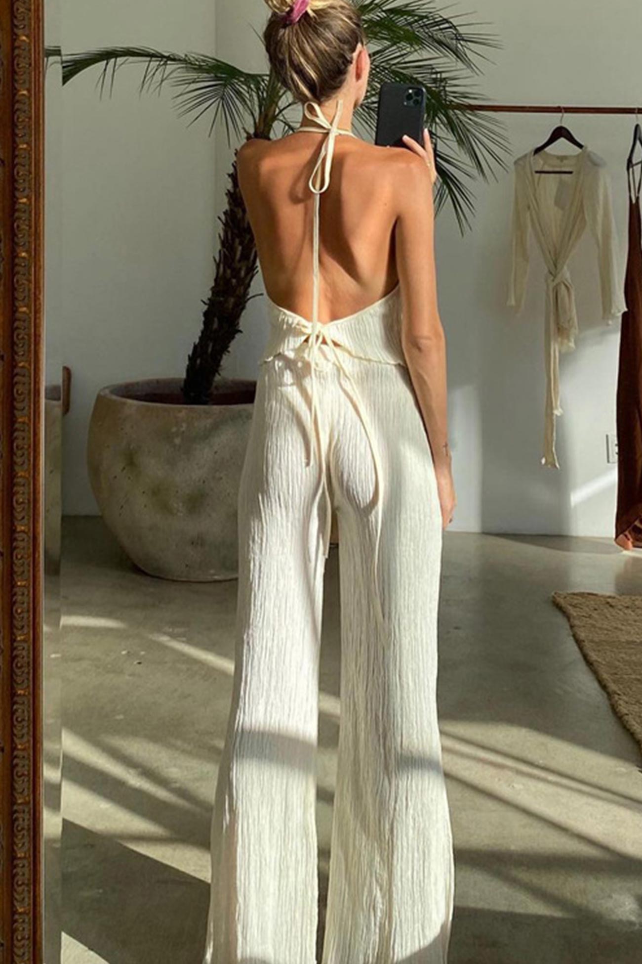 Gracefully Styled Pants for Any Occasion