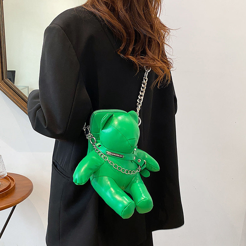 Beautifully Finished Bag in a Timeless Design