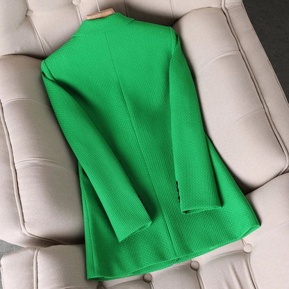 Beautifully Finished Garment in a Timeless Design