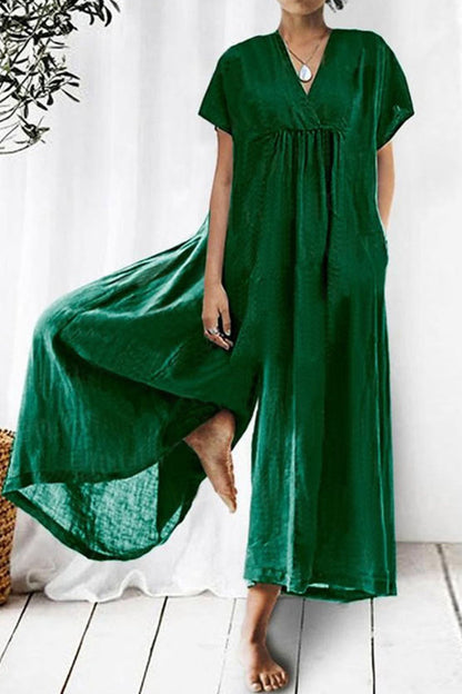 Effortlessly Elegant Garment with a Timeless Design