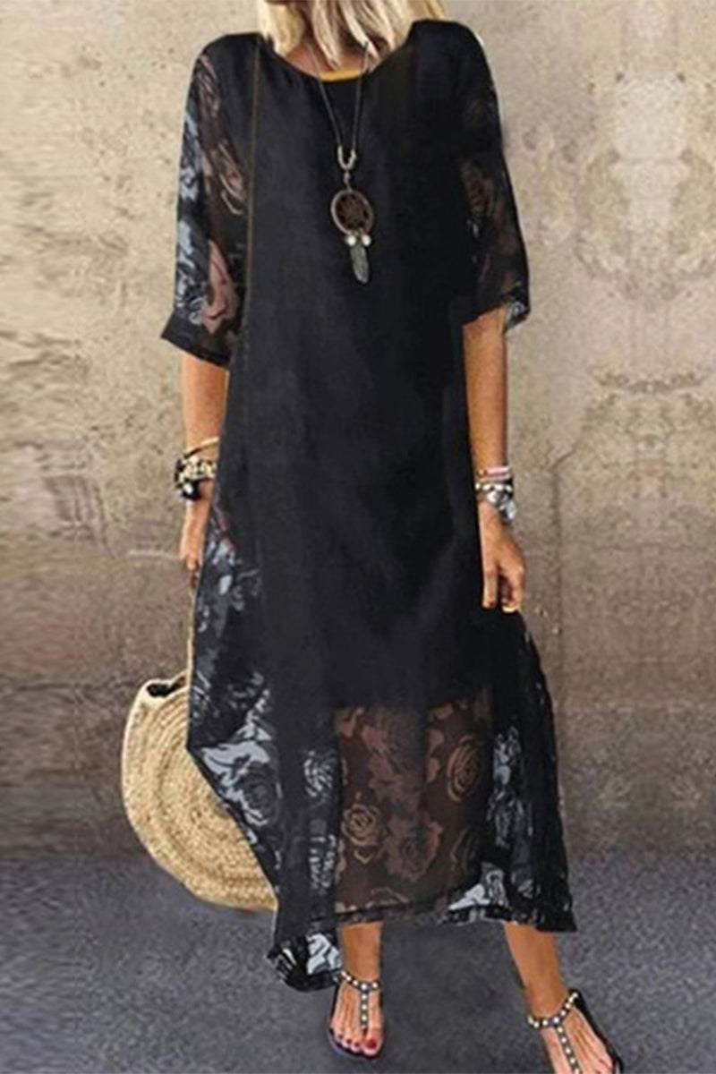 Beautifully Finished Dress in a Timeless Design