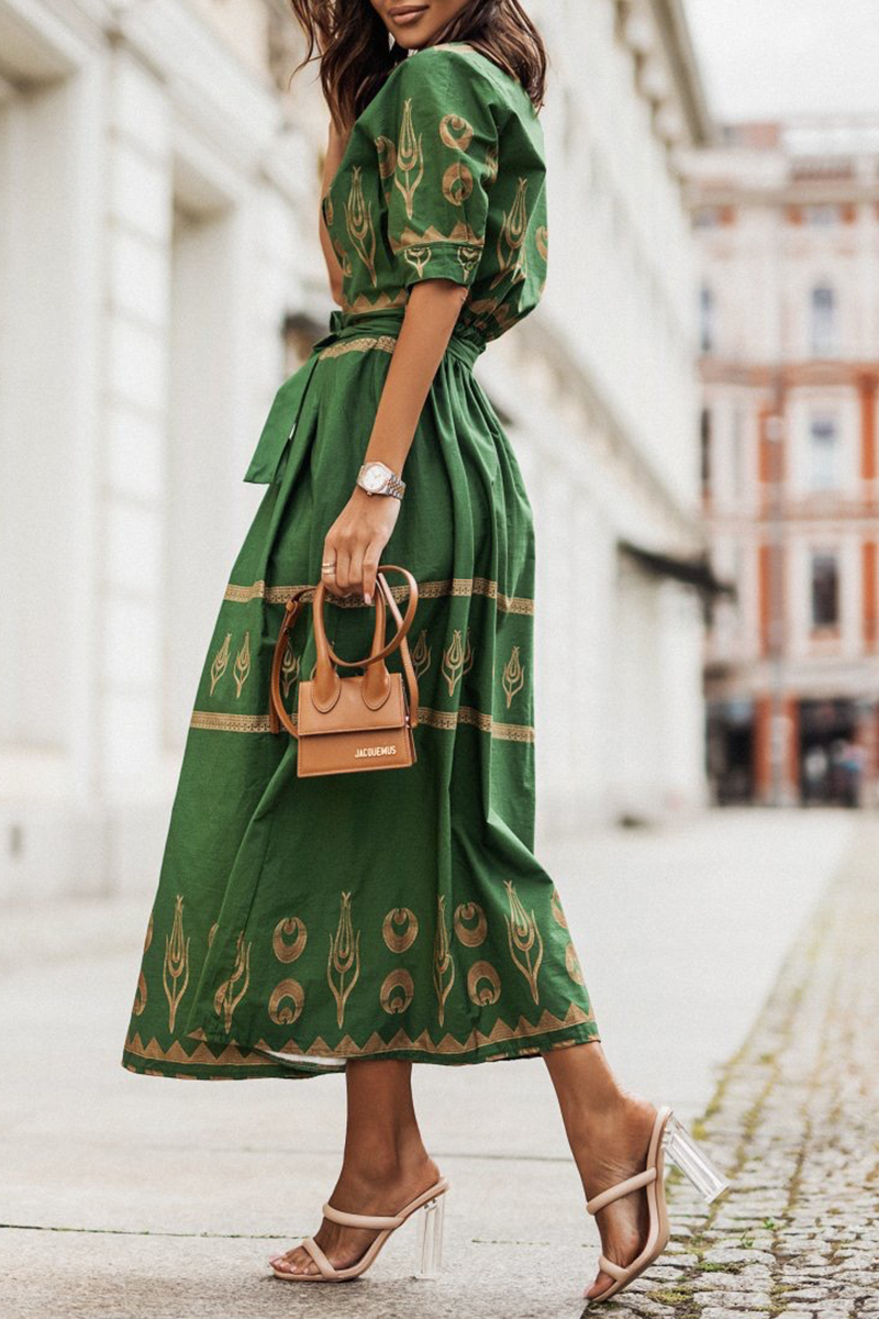 Polished Dress with an Effortless Classic Look