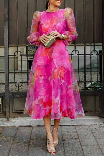 Sophisticated Dress with a Clean Classic Look
