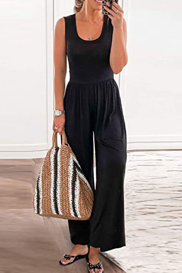 Effortlessly Elegant Trousers with a Timeless Design