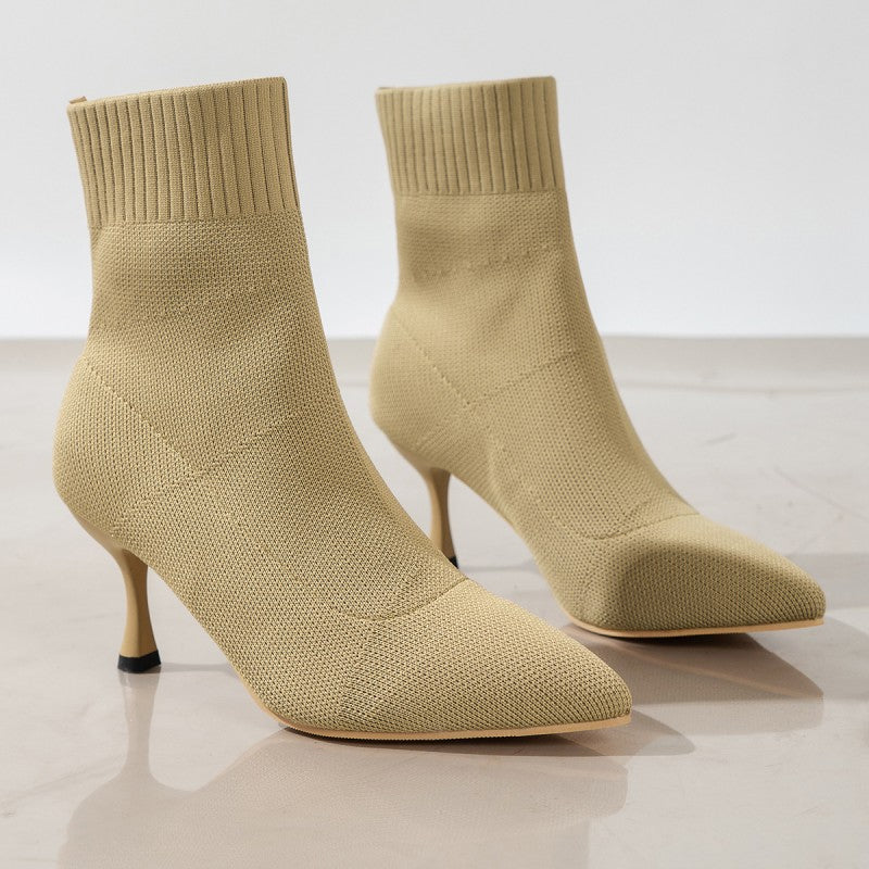 Polished Shoes with an Effortless Classic Look