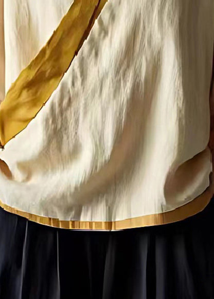 Polished Blouse with an Effortless Classic Look