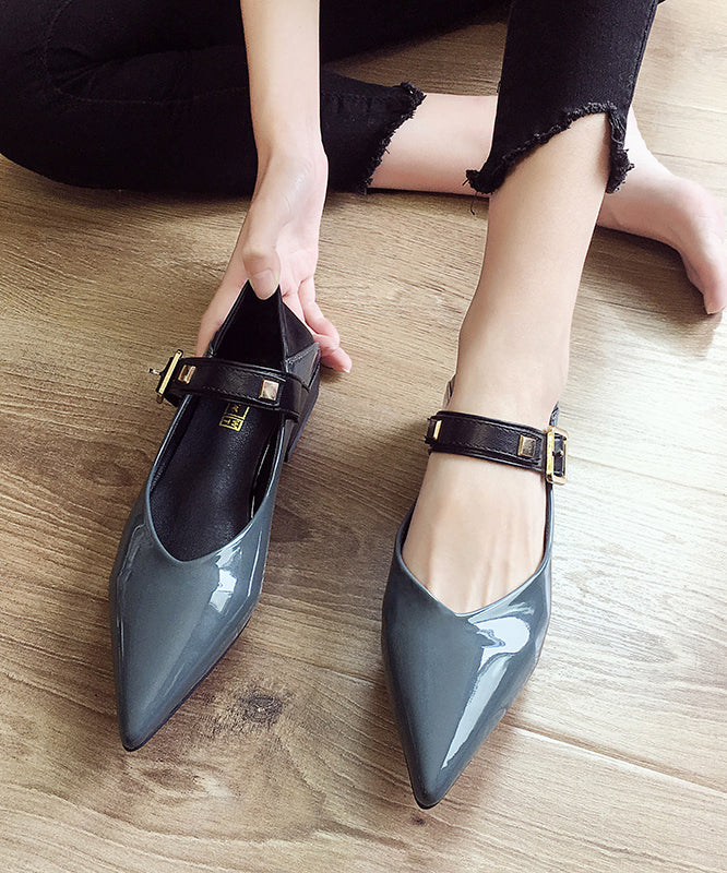 Polished Shoes with an Effortless Classic Look