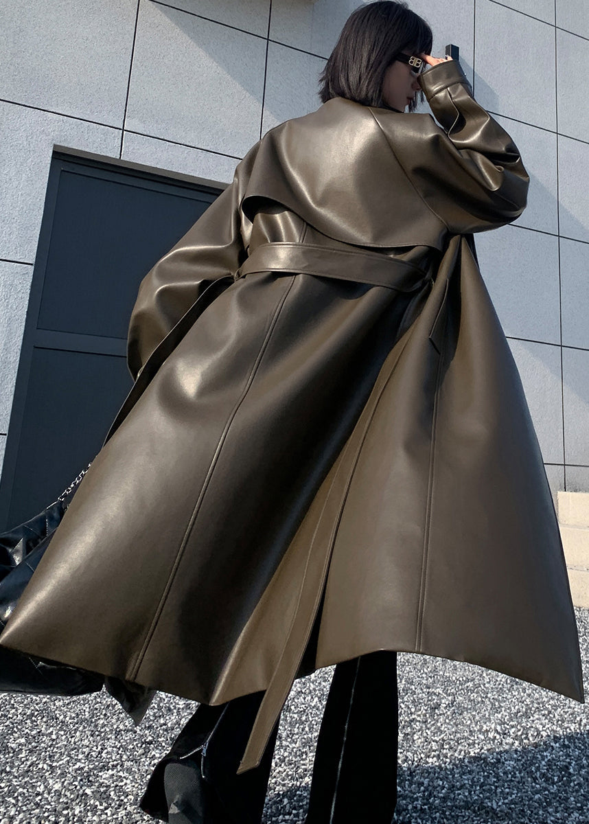 Classic Vintage & Enduringly Stylish Coat