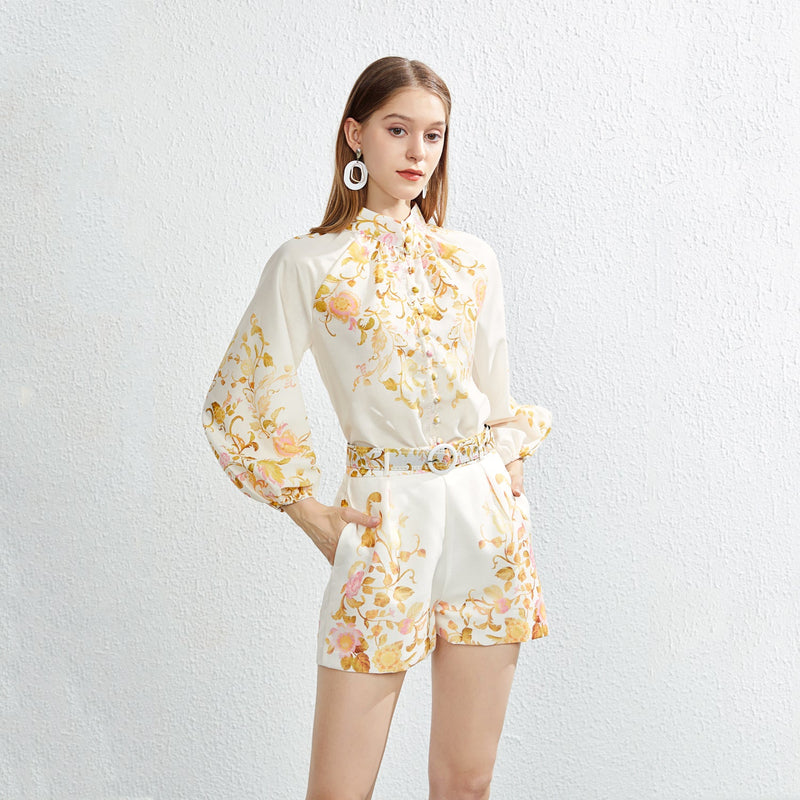 Classic Vintage Shirt with a Flattering Fit