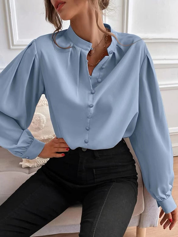 Well Tailored Blouse with a Graceful Silhouette