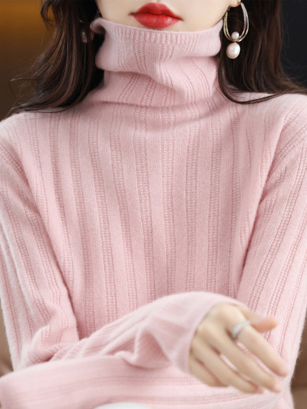 Classic Vintage Sweater with a Flattering Fit