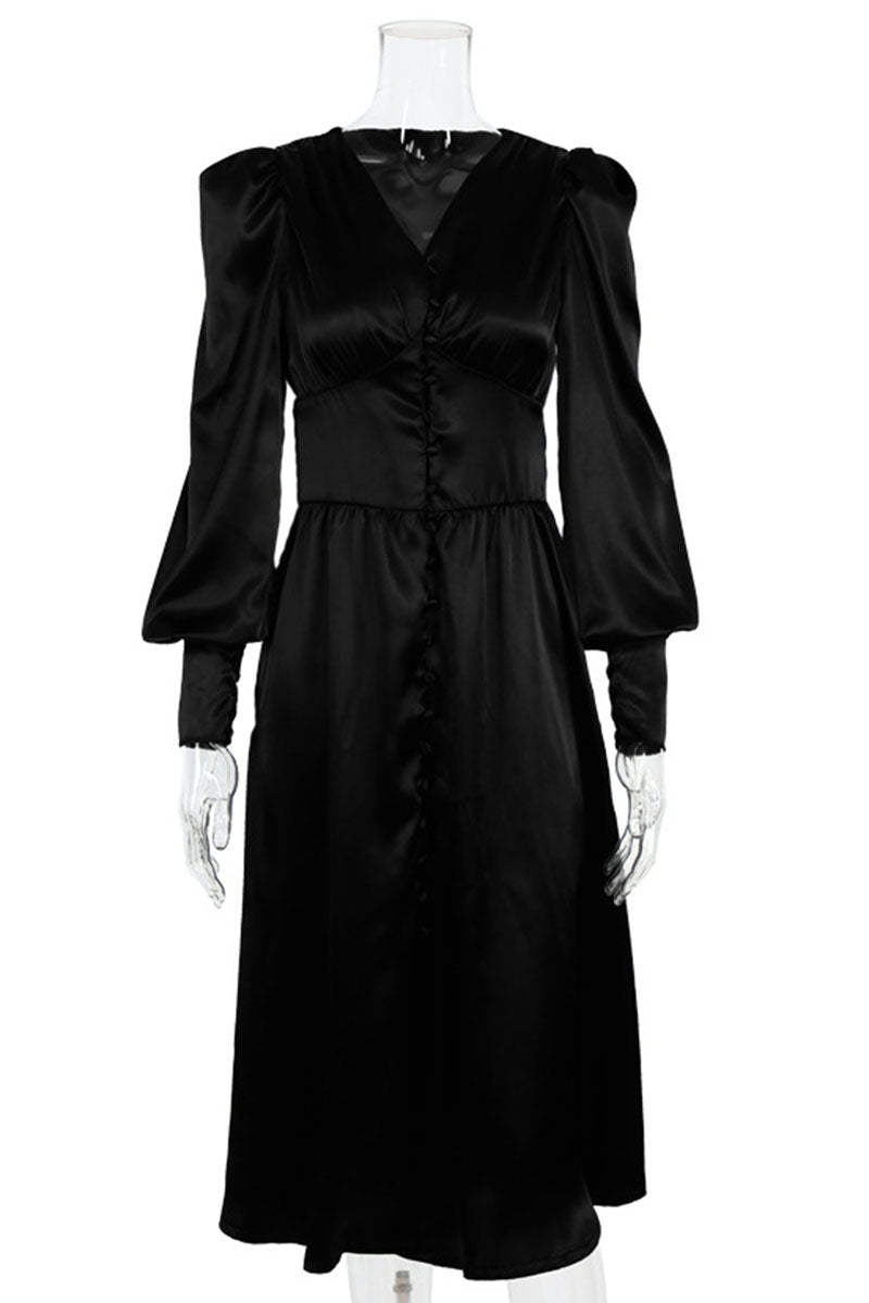 Well Tailored Dress with a Graceful Silhouette