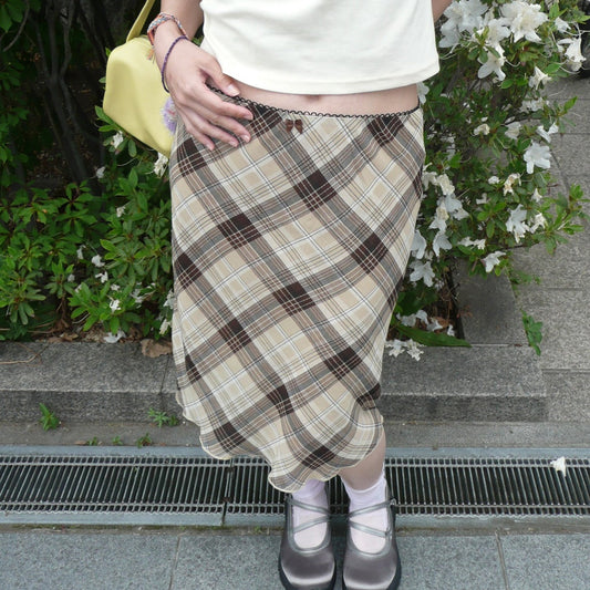 Beautifully Finished Garment in a Timeless Design