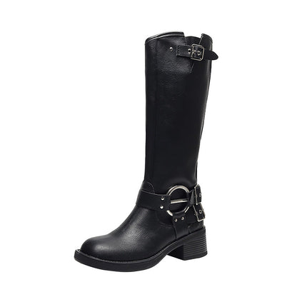 Polished Boots with an Effortless Classic Look