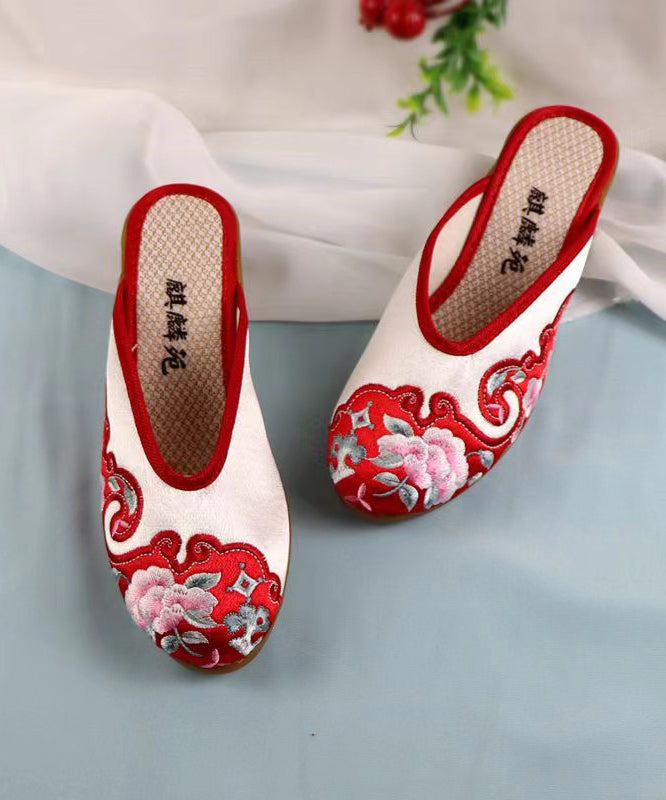 Classic Vintage & Enduringly Stylish Sandals