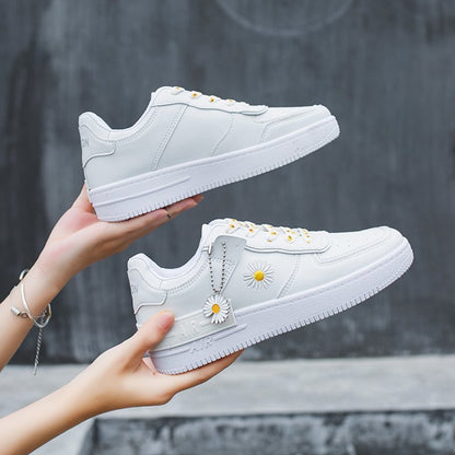 Well Tailored Sneakers with a Graceful Silhouette
