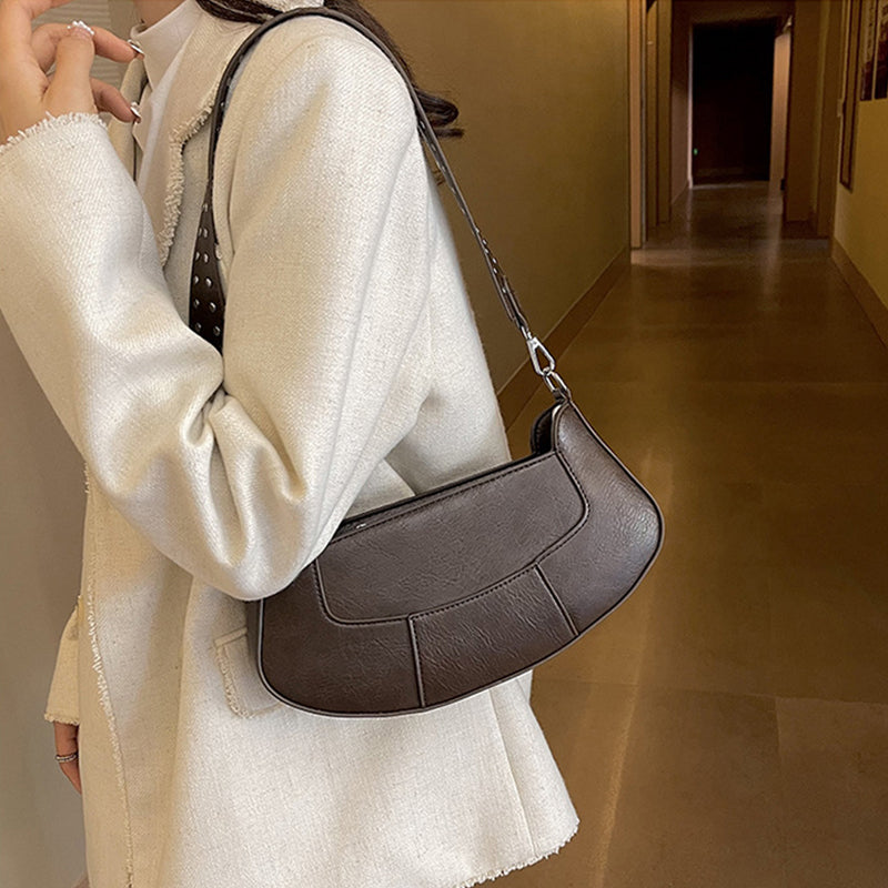 Well Tailored Bag with a Graceful Silhouette