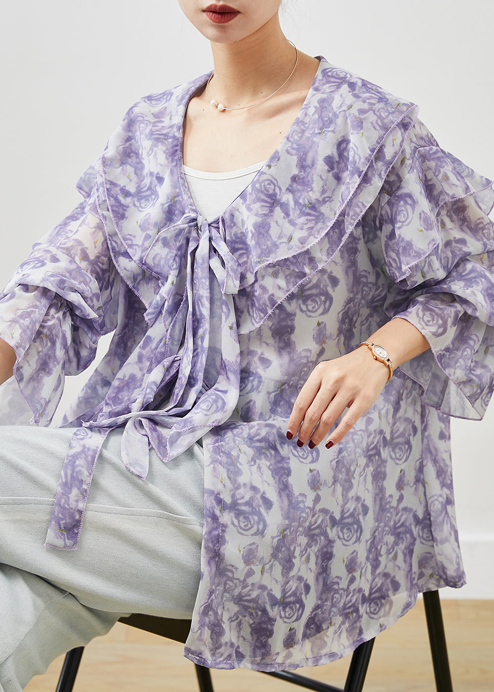 Well Tailored Shirt with a Graceful Silhouette