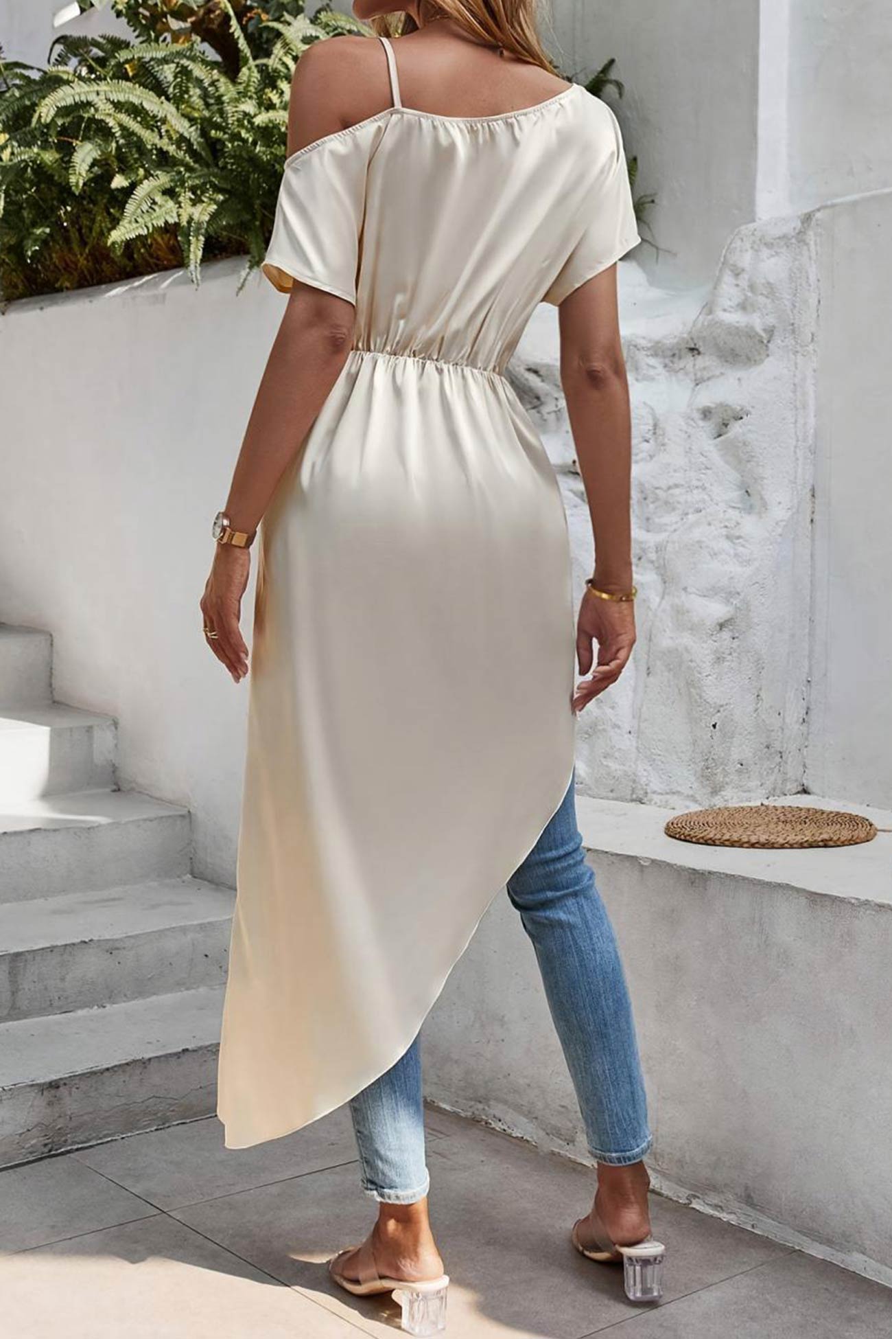 Beautifully Balanced Top with Timeless Character