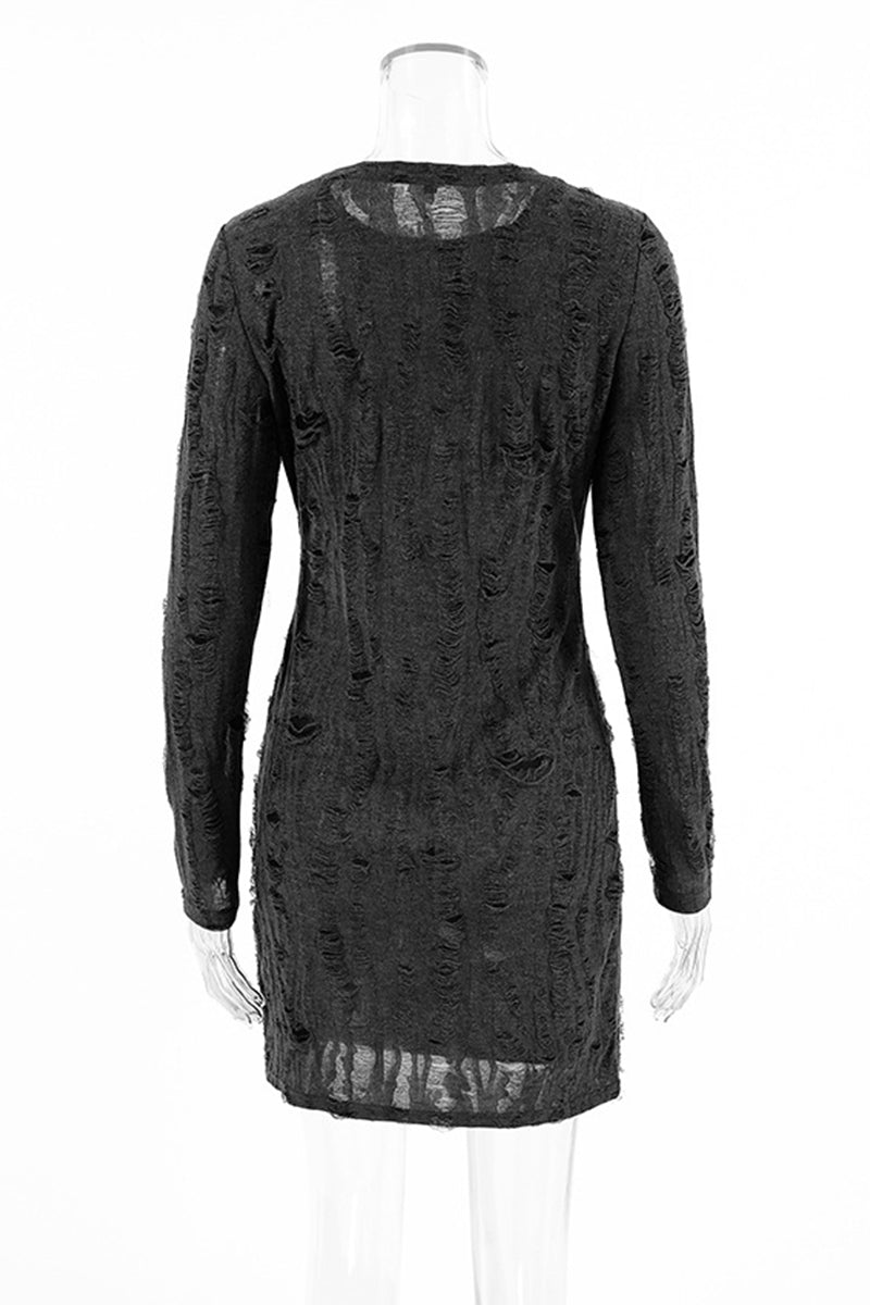 Effortlessly Elegant Dress with a Timeless Design