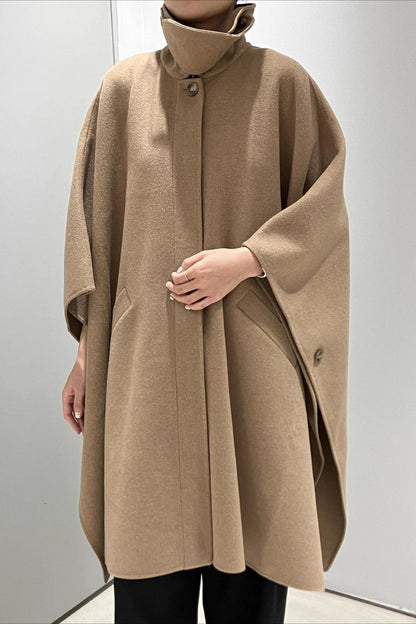 Elegantly Styled Coat for Everyday Wear