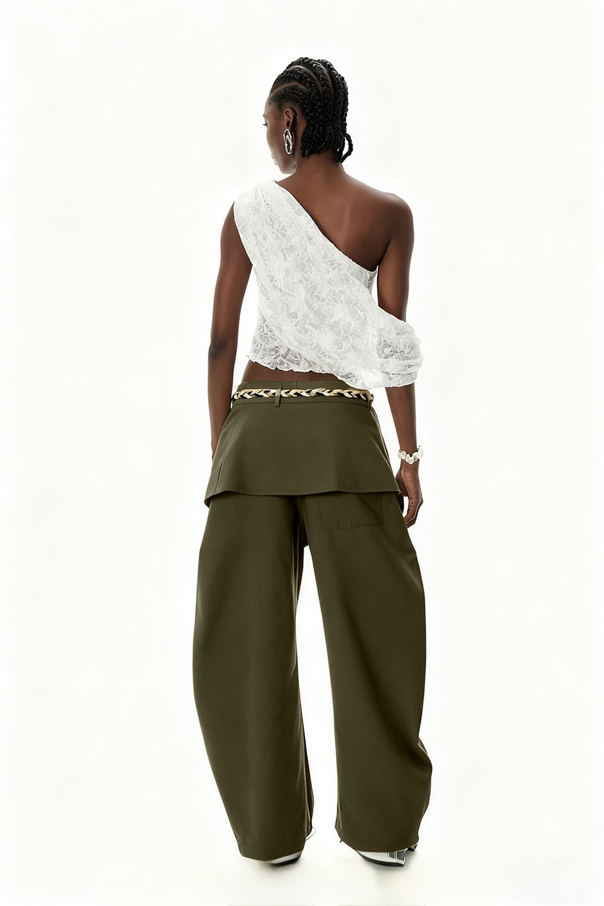 Polished Pants with an Effortless Classic Look